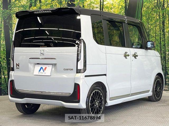 Honda N BOX CUSTOM 2025-10 8744576-16
