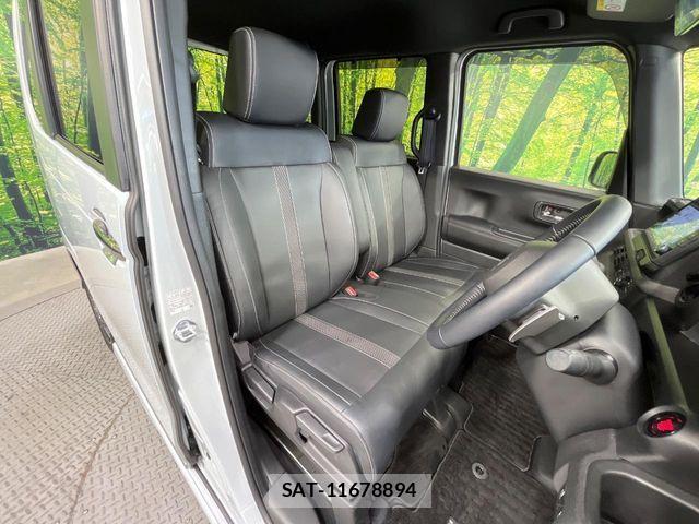 Honda N BOX CUSTOM 2025-10 8744576-7