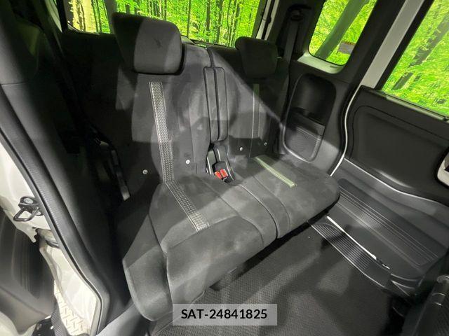 Honda N BOX CUSTOM 2022-12 8744631-9