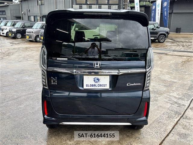Honda N BOX CUSTOM 2023-01 8744612-13