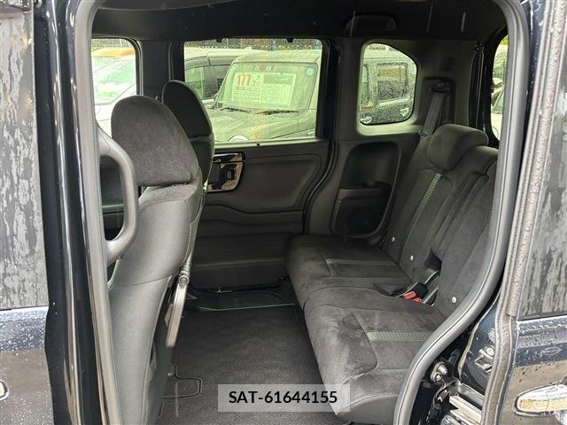 Honda N BOX CUSTOM 2023-01 8744612-5