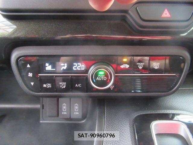 Honda N BOX CUSTOM 2019-05 8744666-21