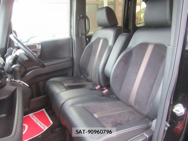 Honda N BOX CUSTOM 2019-05 8744666-6