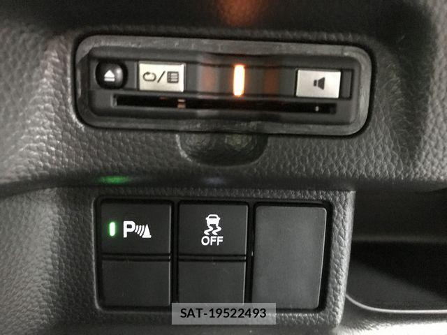 Honda N BOX CUSTOM 2022-03 8744657-24