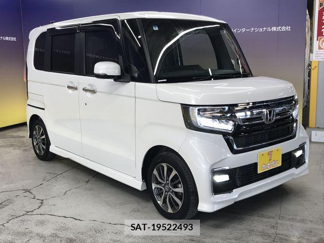 Honda N BOX CUSTOM 2022-03 8744657-2
