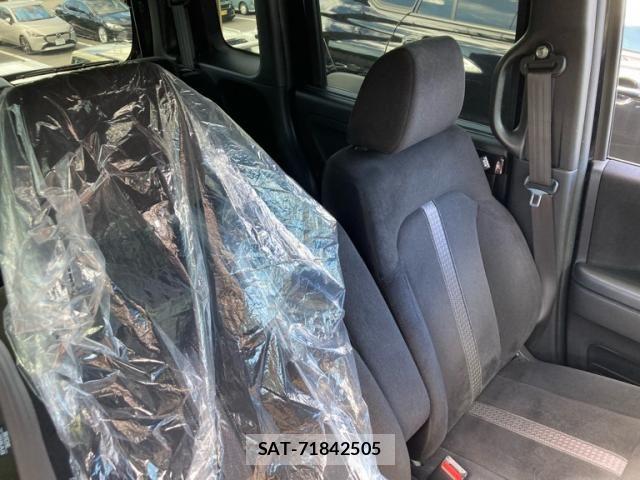 Honda N BOX CUSTOM 2020-03 8744692-16