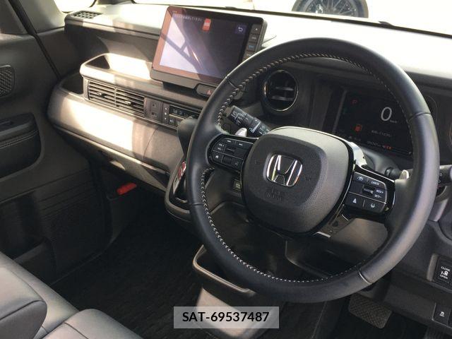 Honda N BOX CUSTOM 2023-12 8744595-17