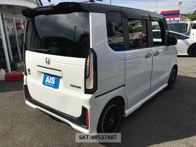 Honda N BOX CUSTOM 2023-12 8744595-6