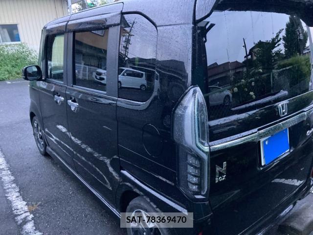 Honda N BOX CUSTOM 2018-08 8744686-4