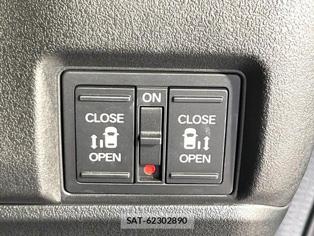 Honda N BOX CUSTOM 2024-09 8744607-4
