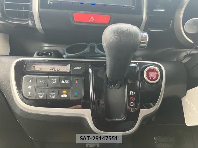 Honda N BOX CUSTOM 2014-05 8744724-17
