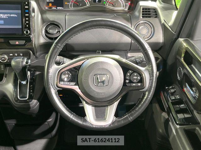 Honda N BOX CUSTOM 2018-03 8744656-10