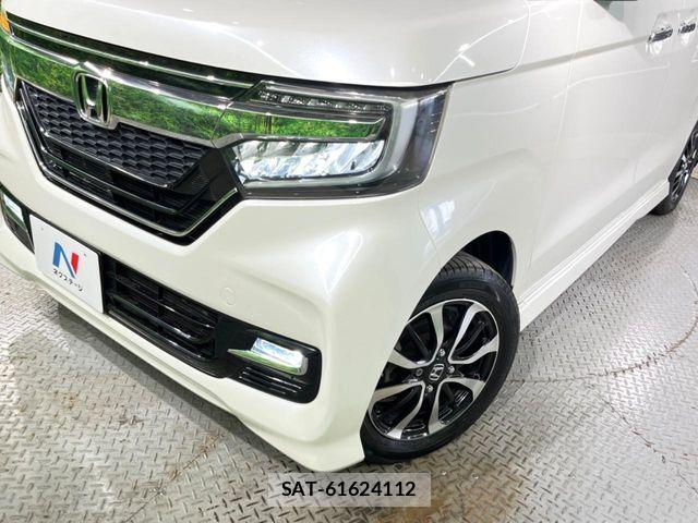 Honda N BOX CUSTOM 2018-03 8744656-11