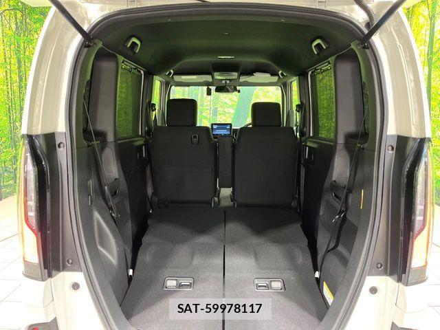 Honda N BOX CUSTOM 2024-08 8744598-9
