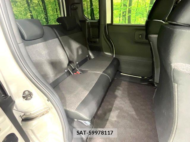 Honda N BOX CUSTOM 2024-08 8744598-8