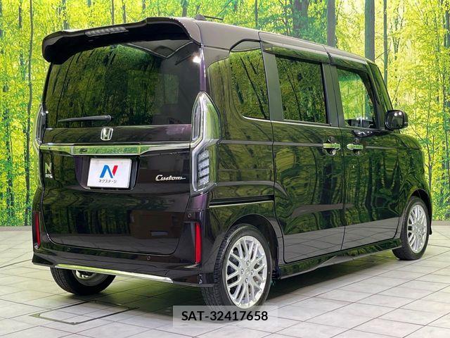 Honda N BOX CUSTOM 2023-03 8744624-16