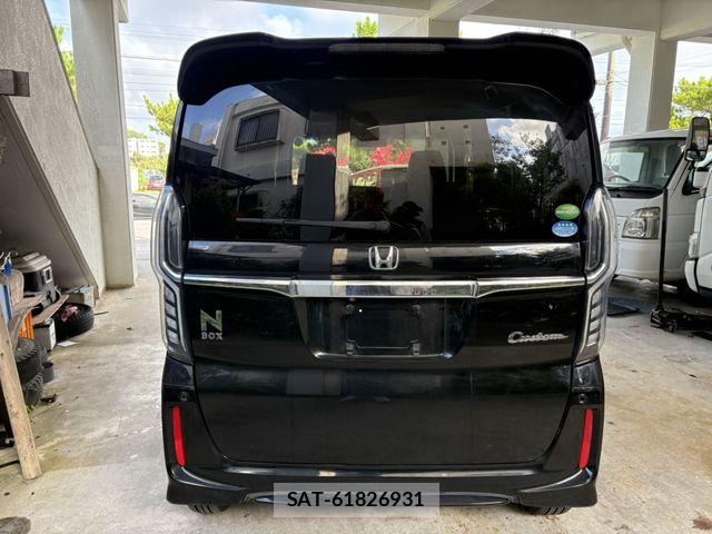Honda N BOX CUSTOM 2018-02 8744706-4