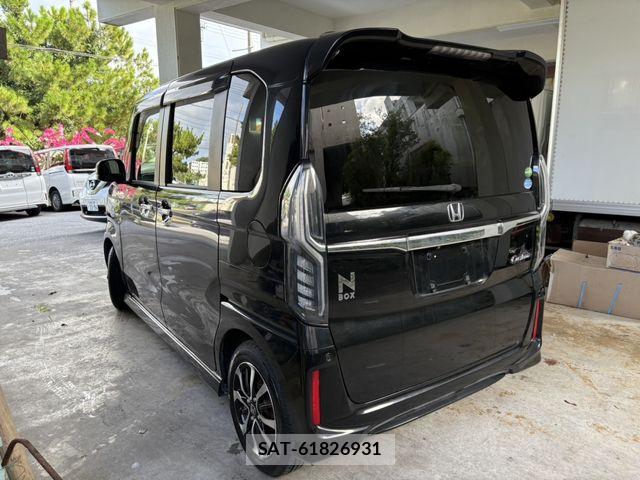 Honda N BOX CUSTOM 2018-02 8744706-5
