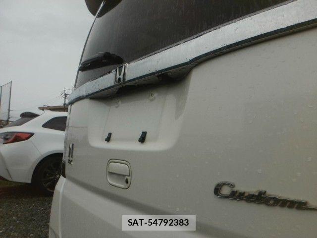 Honda N BOX CUSTOM 2017-06 8744575-4