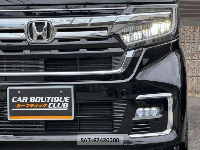 Honda N BOX CUSTOM 2023-05 8744599-10
