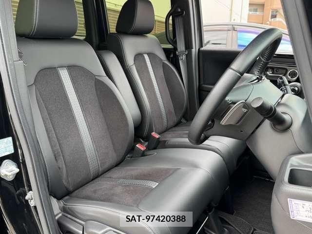 Honda N BOX CUSTOM 2023-05 8744599-12