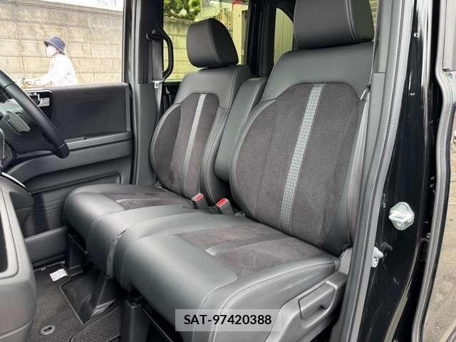 Honda N BOX CUSTOM 2023-05 8744599-14
