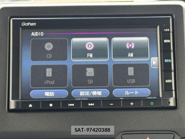 Honda N BOX CUSTOM 2023-05 8744599-24