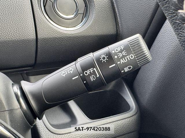 Honda N BOX CUSTOM 2023-05 8744599-28