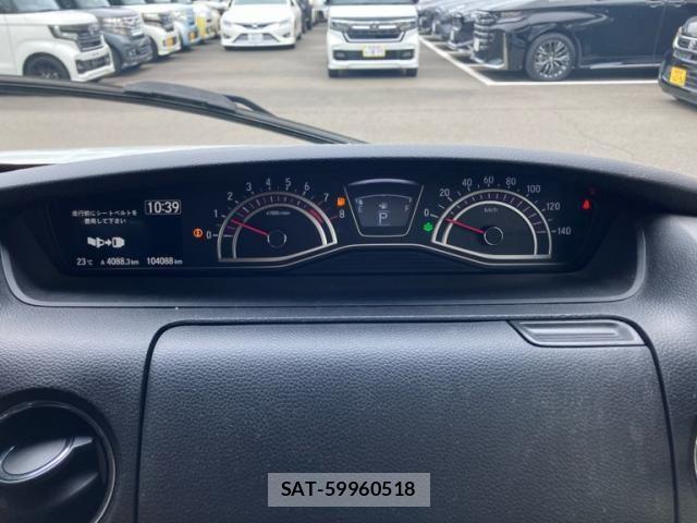 Honda N BOX CUSTOM 2019-08 8744699-16