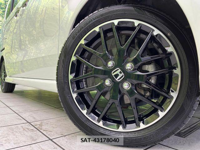 Honda N BOX CUSTOM 2024-01 8744580-12