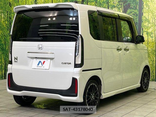 Honda N BOX CUSTOM 2024-01 8744580-16