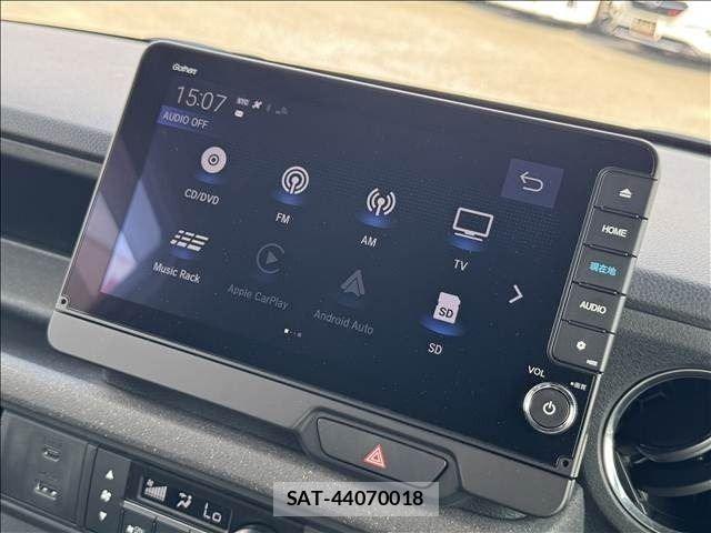 Honda N BOX CUSTOM 2023-10 8744596-16