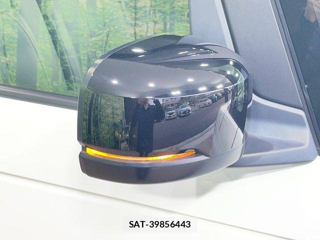 Honda N BOX CUSTOM 2023-11 8744589-16