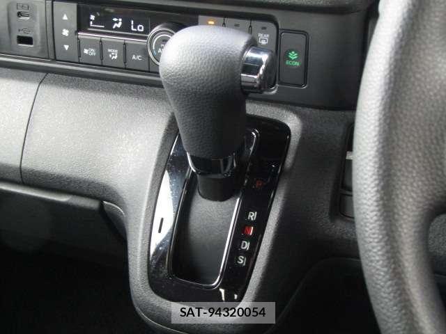 Honda N BOX CUSTOM 2025-09 8744634-23
