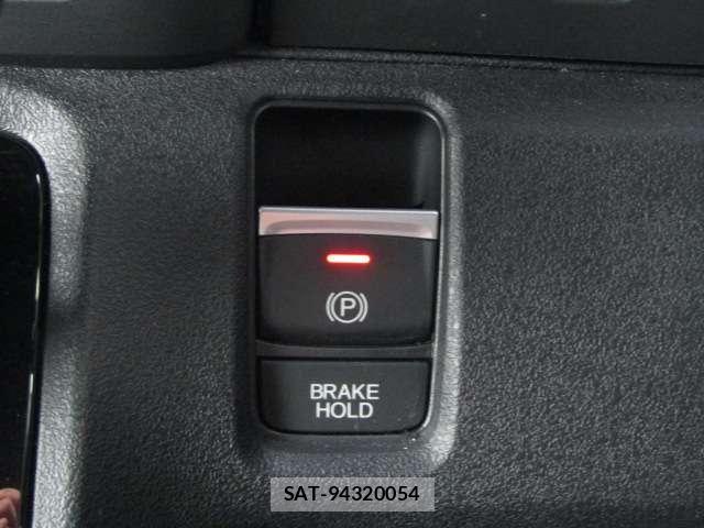 Honda N BOX CUSTOM 2025-09 8744634-24
