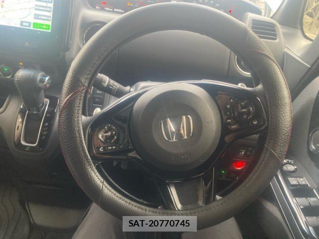Honda N BOX CUSTOM 2023-07 8744628-14