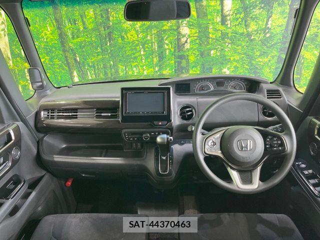 Honda N BOX CUSTOM 2017-11 8744672-1