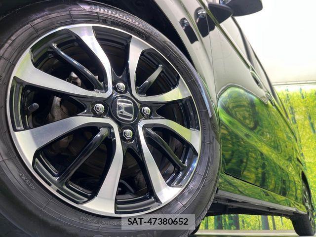Honda N BOX CUSTOM 2020-01 8744643-12