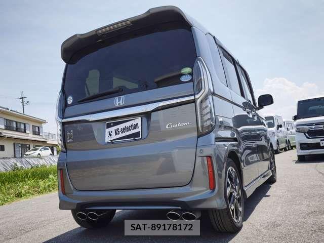 Honda N BOX CUSTOM 2018-02 8744683-2