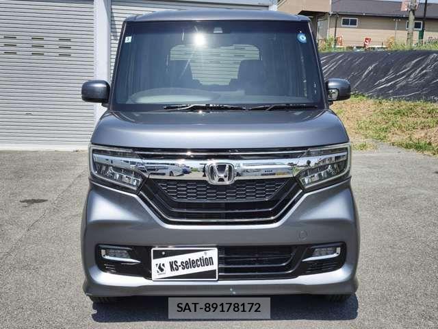 Honda N BOX CUSTOM 2018-02 8744683-3
