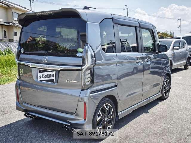 Honda N BOX CUSTOM 2018-02 8744683-6