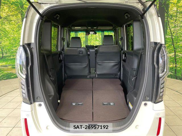 Honda N BOX CUSTOM 2018-03 8781328-9