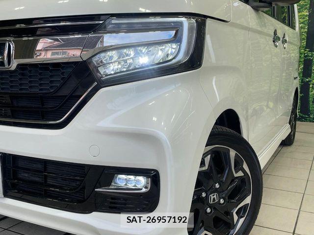 Honda N BOX CUSTOM 2018-03 8781328-11