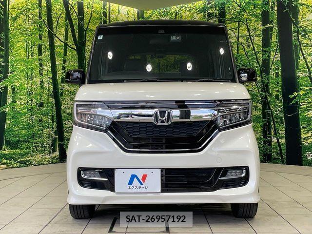Honda N BOX CUSTOM 2018-03 8781328-13