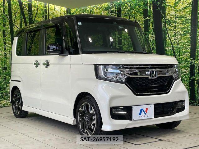 Honda N BOX CUSTOM 2018-03 8781328-15