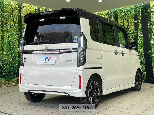Honda N BOX CUSTOM 2018-03 8781328-16