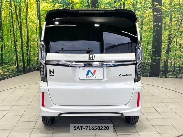 Honda N BOX CUSTOM 2020-04 8781329-14