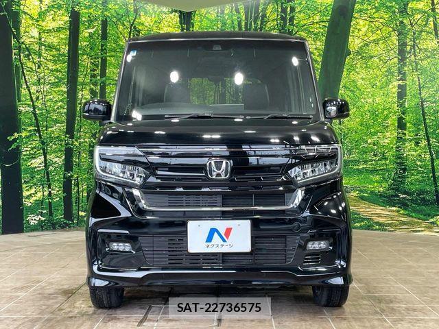 Honda N BOX CUSTOM 2022-01 8781297-13
