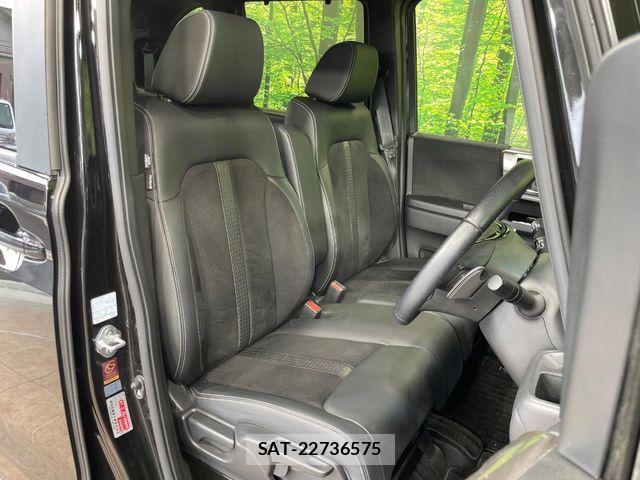 Honda N BOX CUSTOM 2022-01 8781297-7