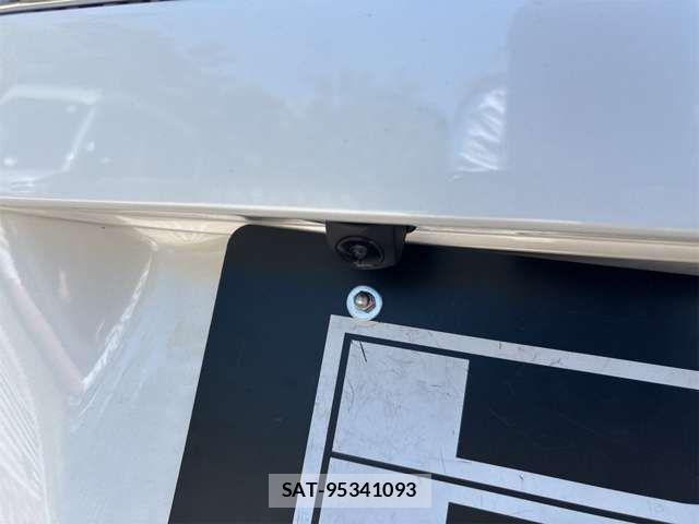Honda N BOX CUSTOM 2026-06 8781296-8
